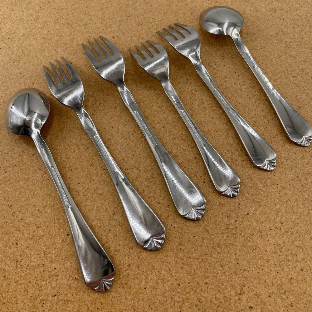 Reed and Barton Solange Stainless Flatware Set 6pc Forks Spoons Fan Shell Design